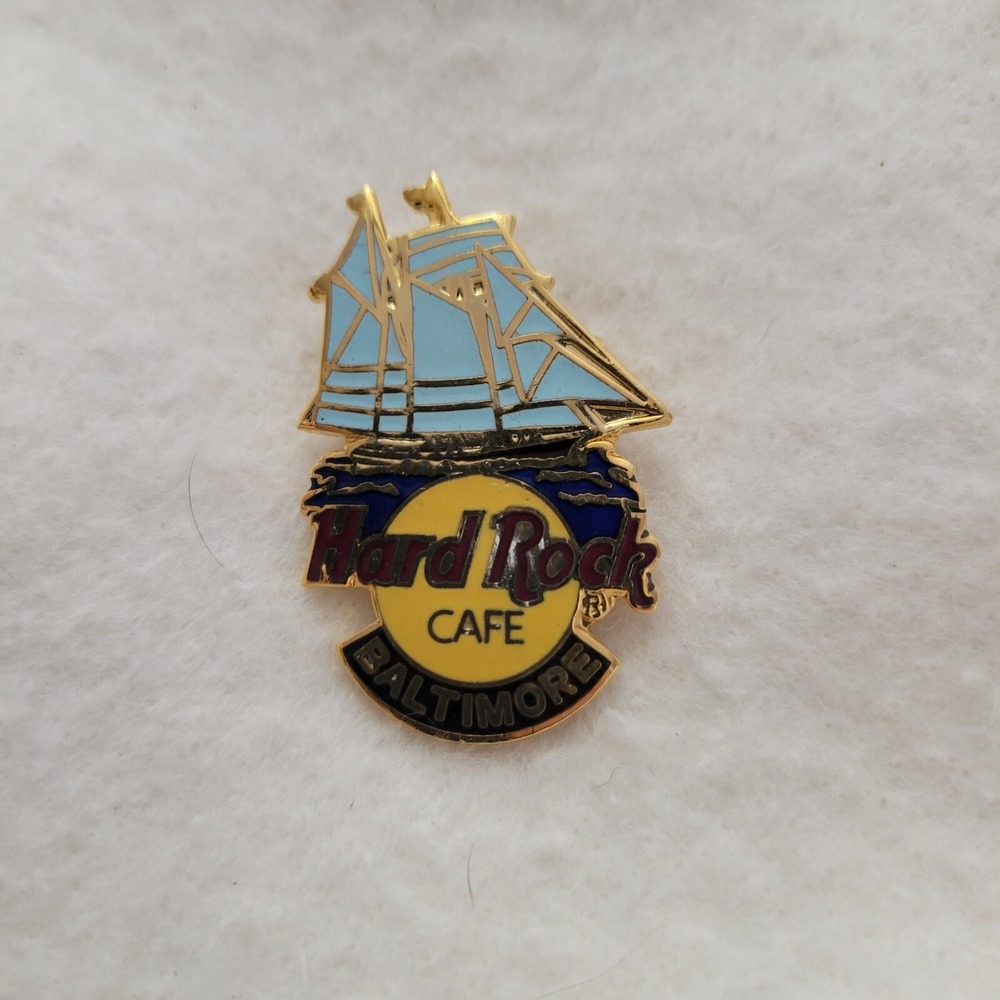 HARD ROCK‎ CAFE Baltimore Maryland BLUE CLIPPER SHIP SAIL BOAT  1998 Enamel Pin
